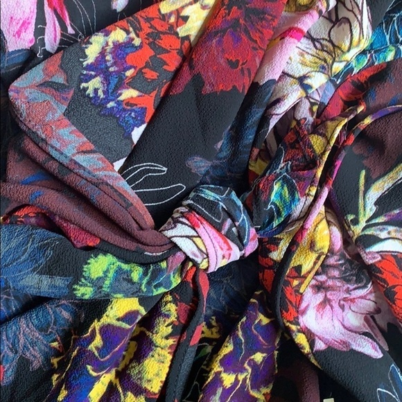 FOURTEENTH PLACE DRESS - Picture 5 of 7